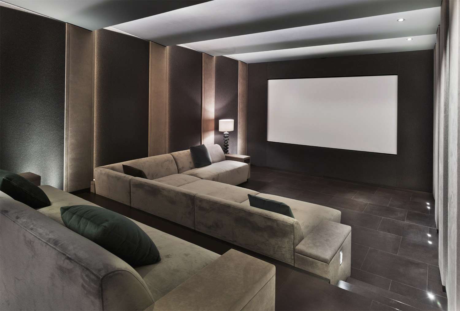 Tips for Building the Perfect Home Movie Theater Room